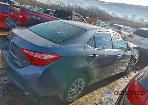 2018 Toyota Corolla L z USA, uszkodzony, nr VIN 2T1BURHE8JC043333